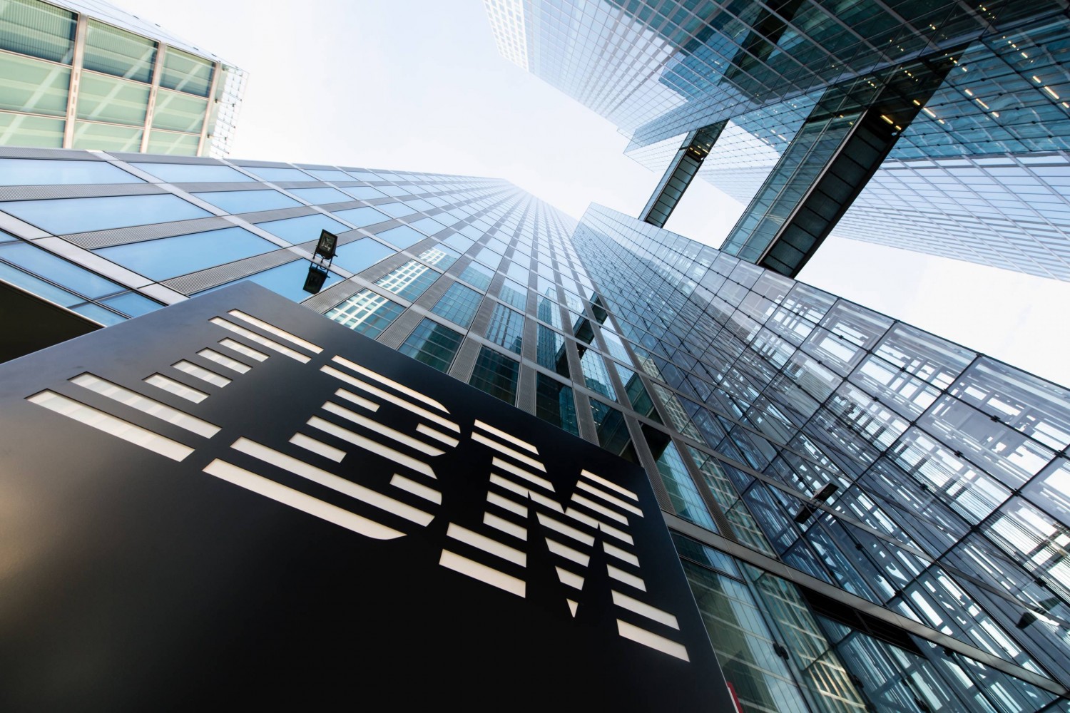 IBM company logo outside skyscraper