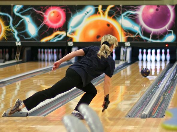 Tenpin bowling